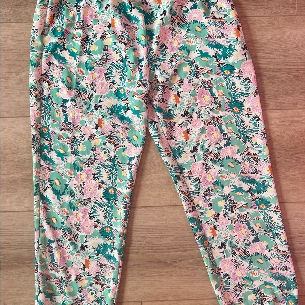 Lili Sidonio Floral Patterned Pants